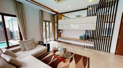 Meyer Road (D15), Terrace #555474281